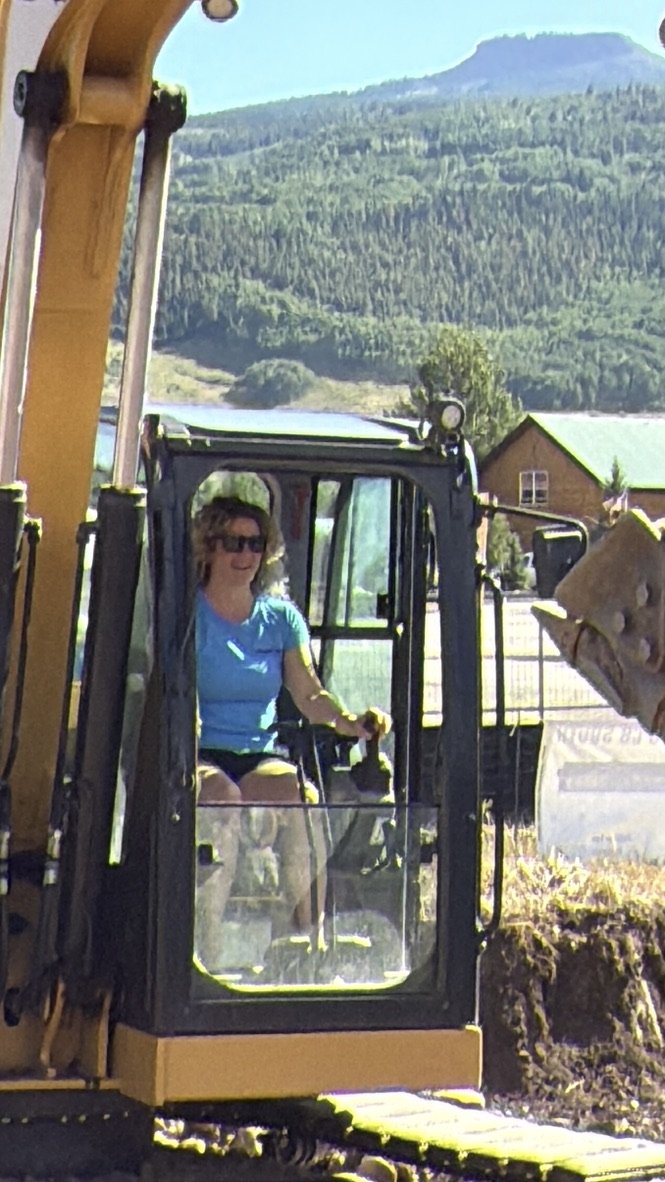 Catching up with neighbors at the build site